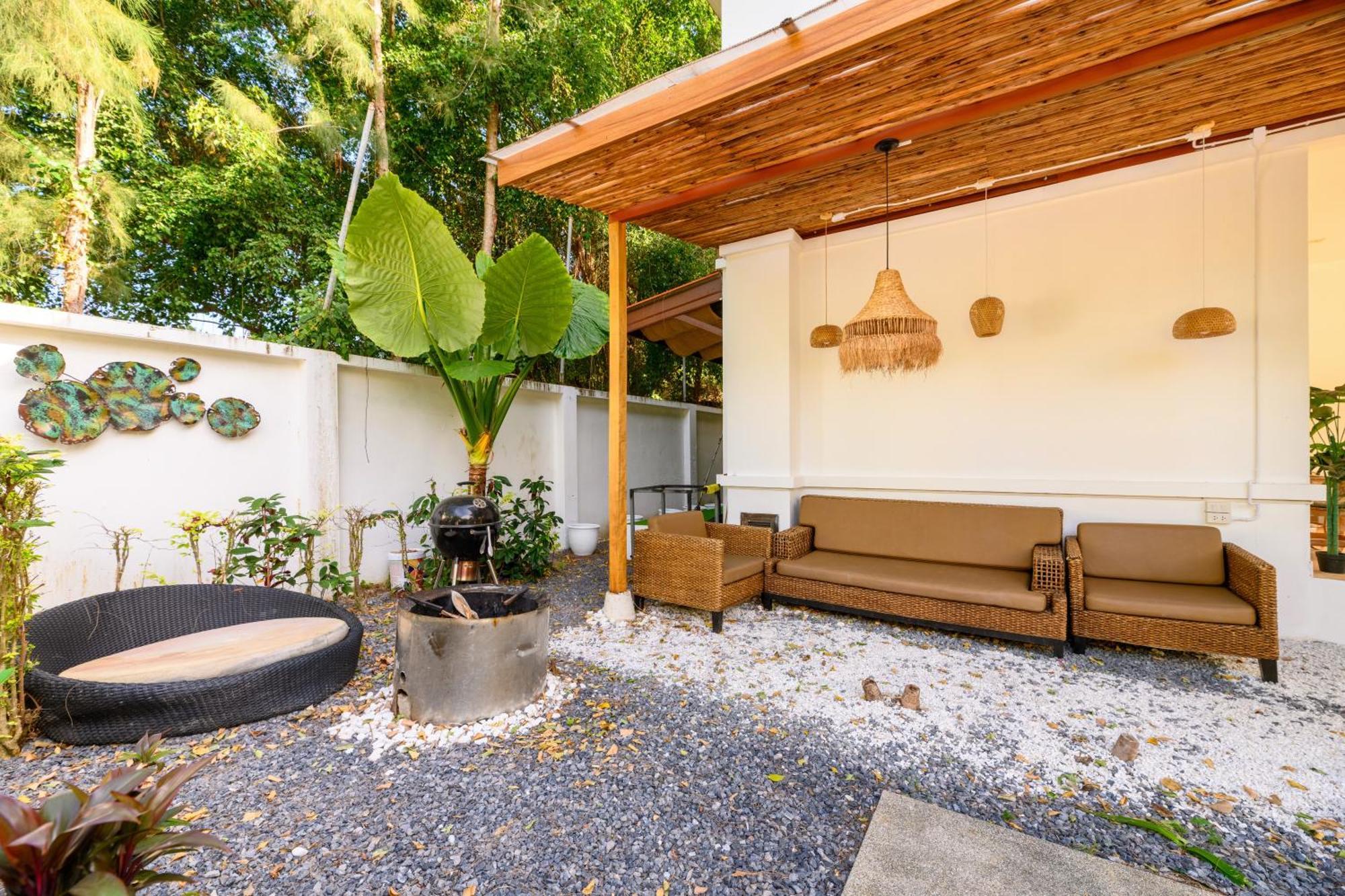 Beachfront Pool Villa Камала Бийч Екстериор снимка