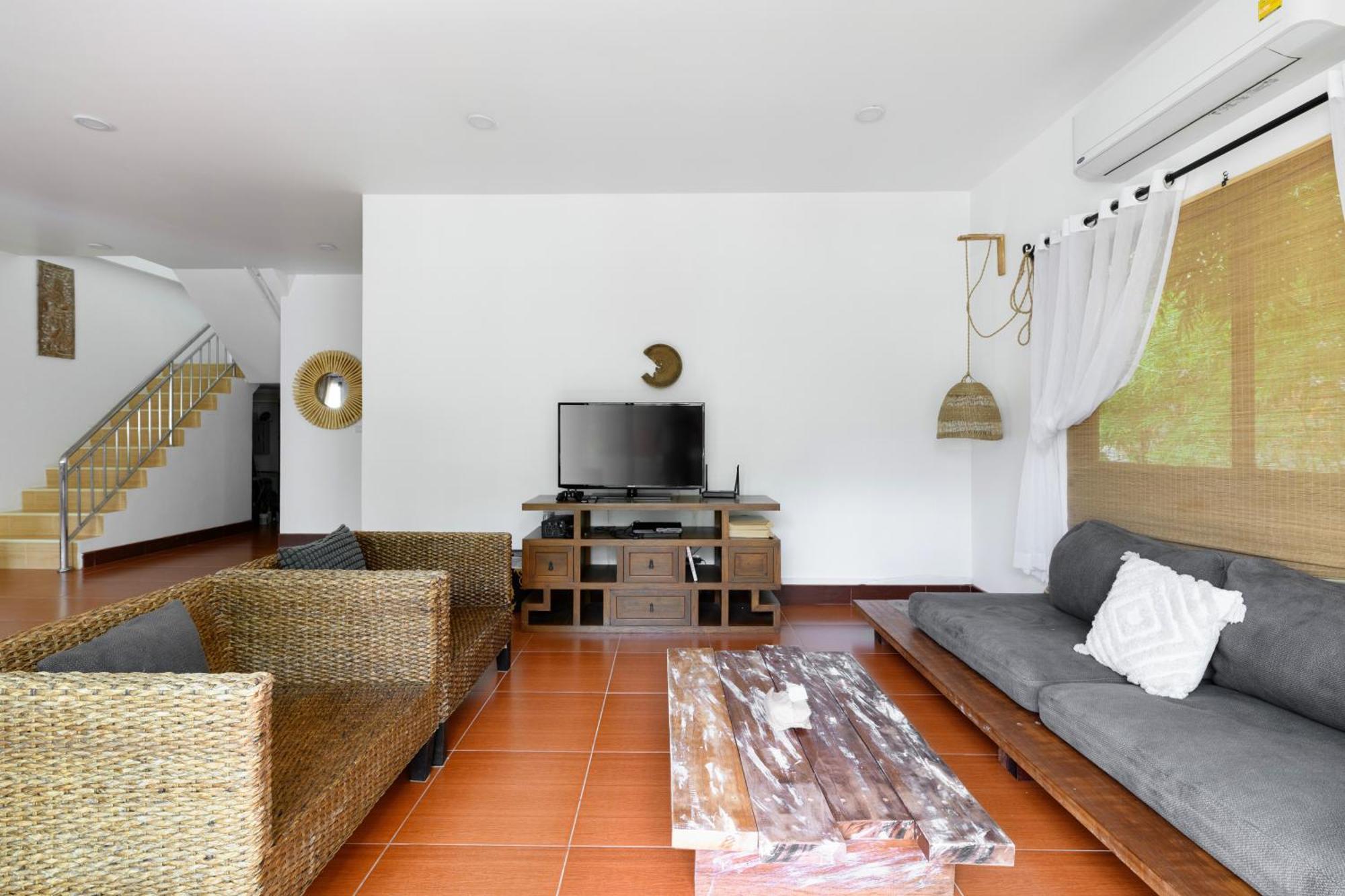 Beachfront Pool Villa Камала Бийч Екстериор снимка