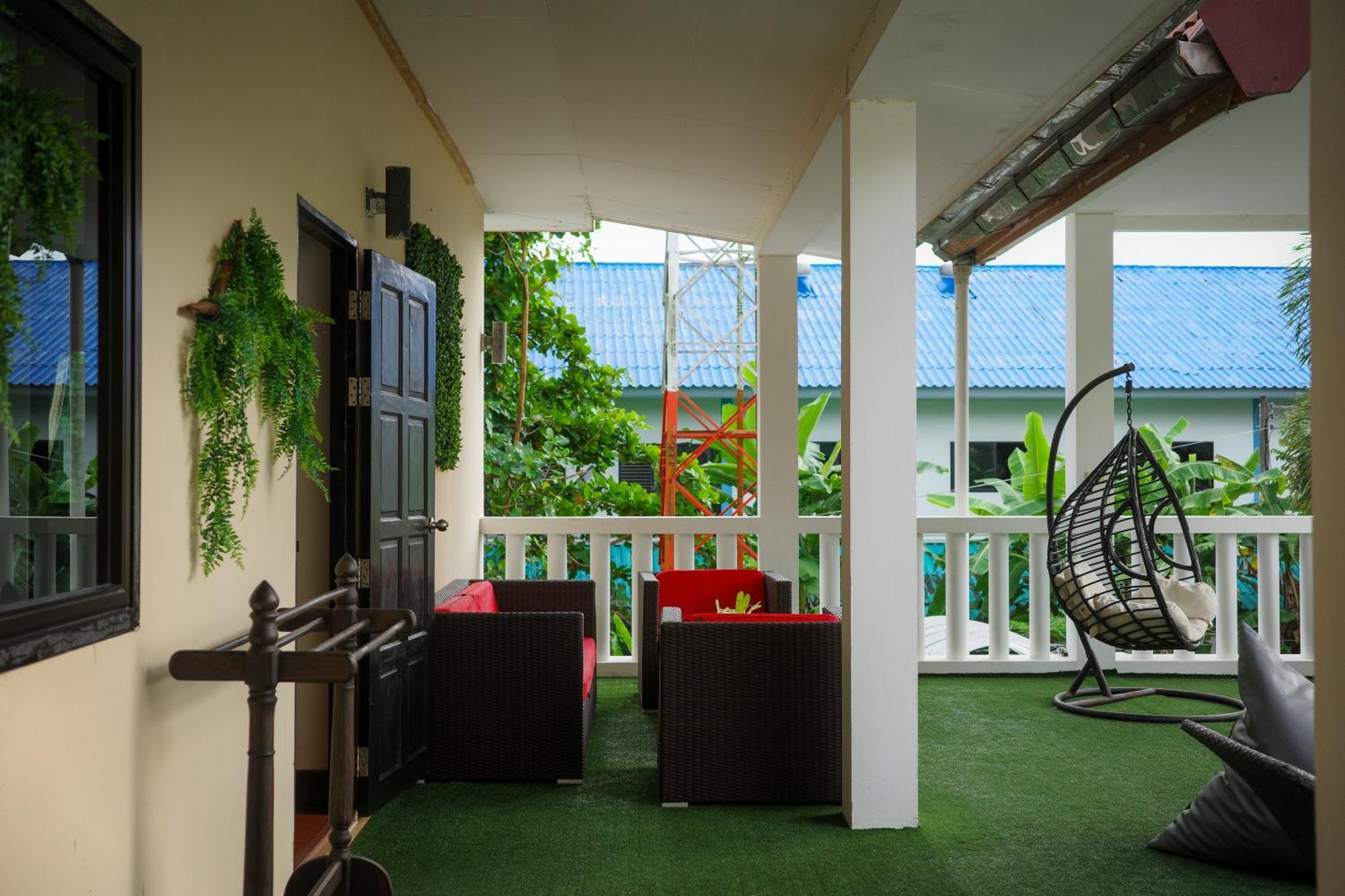 Beachfront Pool Villa Камала Бийч Екстериор снимка