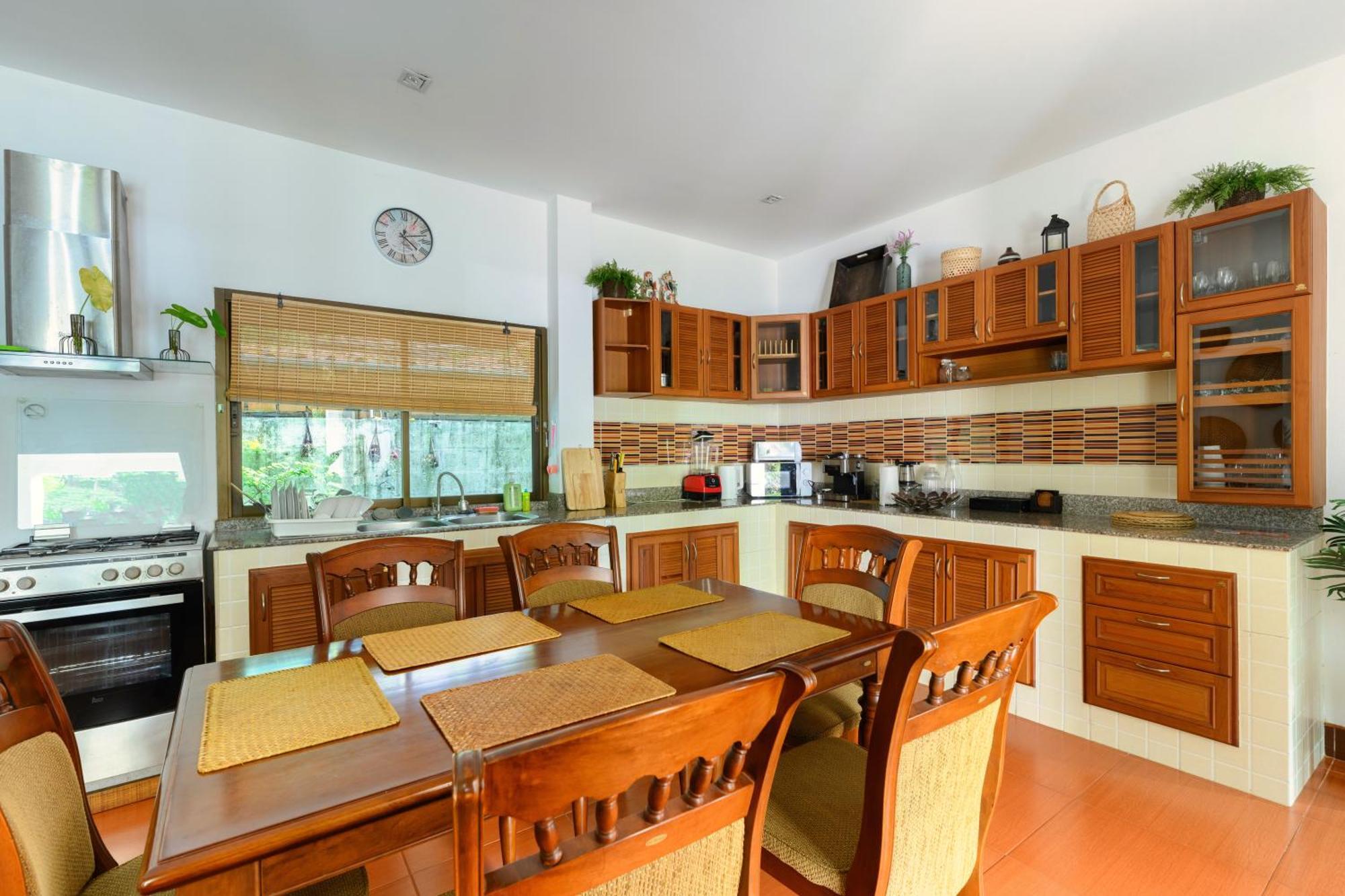 Beachfront Pool Villa Камала Бийч Екстериор снимка