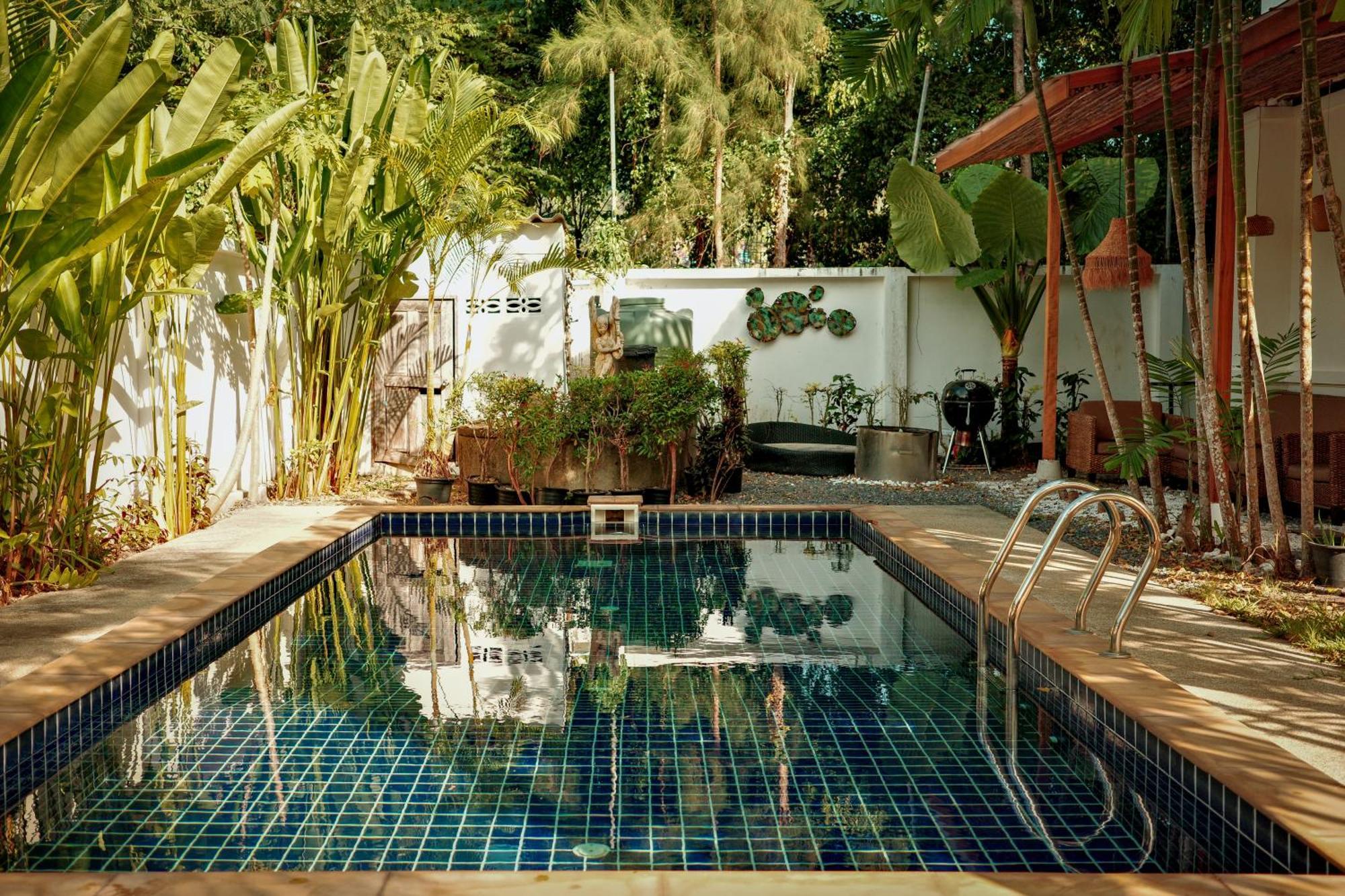 Beachfront Pool Villa Камала Бийч Екстериор снимка