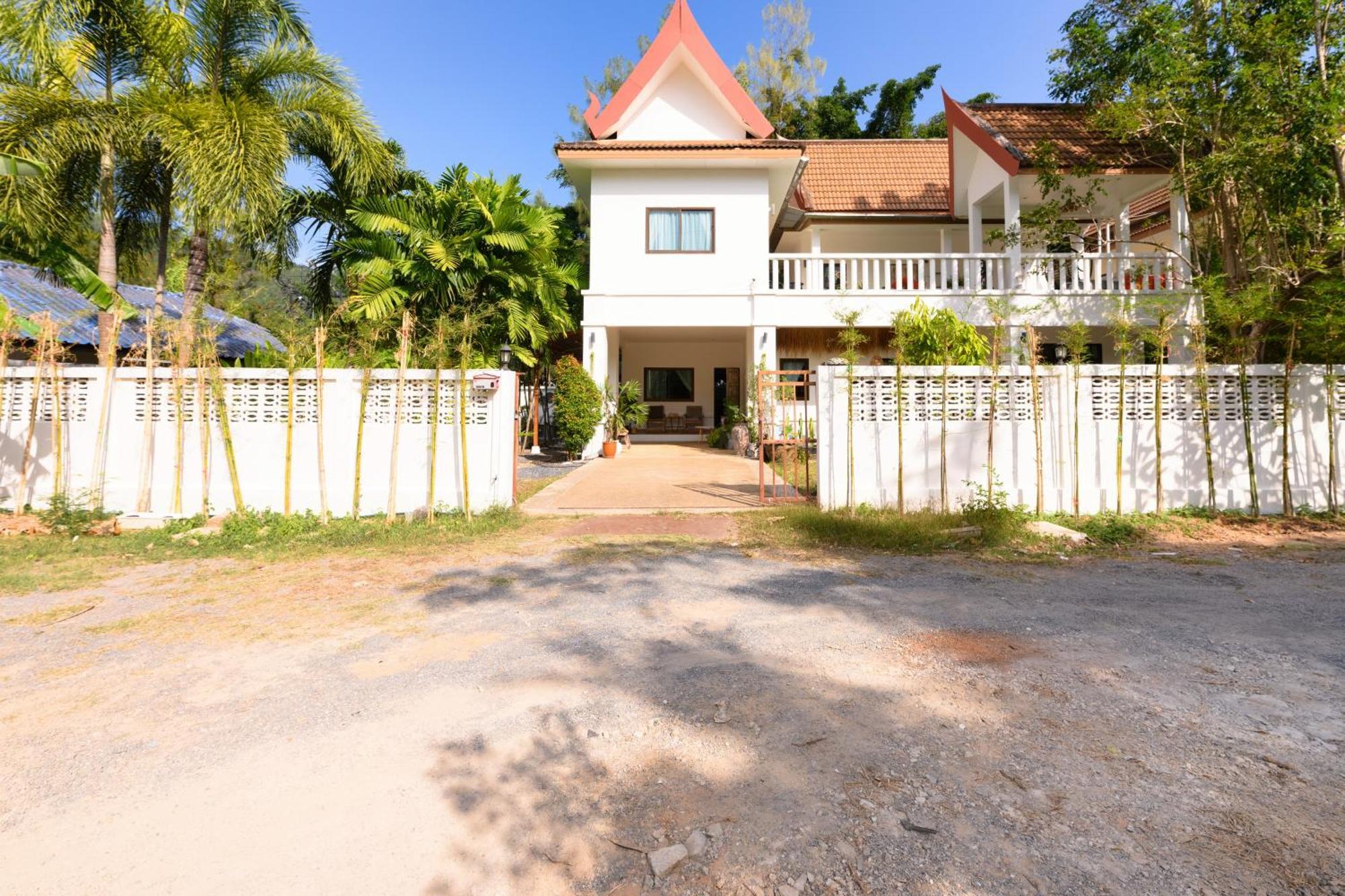 Beachfront Pool Villa Камала Бийч Екстериор снимка